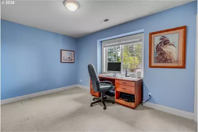 8056 SE 141st Ave, Portland, OR 97236 - Photo 31