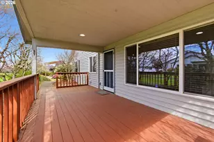 1639 NE 150th Ave, Portland, OR 97230 - Photo 33