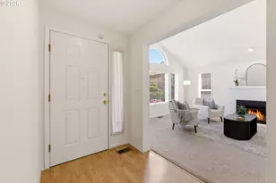 1639 NE 150th Ave, Portland, OR 97230 - Photo 3