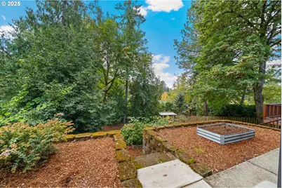 7130 SW Shady Ln, Portland, OR 97223 - Photo 35
