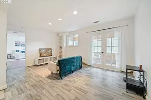 7130 SW Shady Ln, Portland, OR 97223 - Photo 25