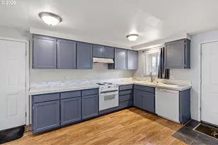 775 54th St, Springfield, OR 97478 - Photo 5