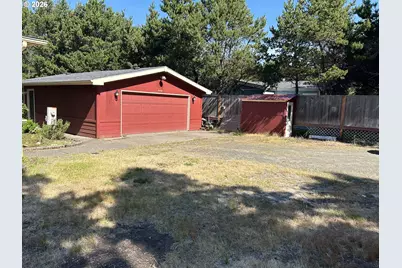 88282 Elmont Dr, Florence, OR 97439 - Photo 3