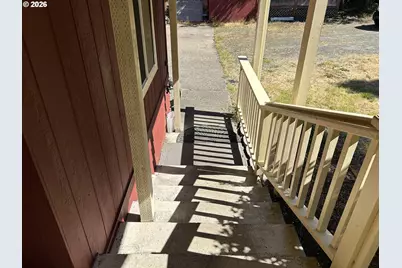 88282 Elmont Dr, Florence, OR 97439 - Photo 11