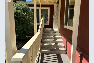 88282 Elmont Dr, Florence, OR 97439 - Photo 15
