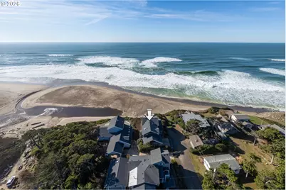 380 Pearl St, Lincoln Beach, OR 97388 - Photo 11