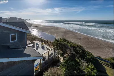 380 Pearl St, Lincoln Beach, OR 97388 - Photo 15