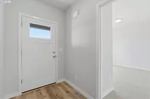619 S 5th St, Carlton, OR 97111 - Photo 5