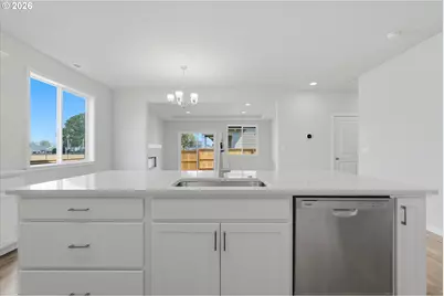 619 S 5th St, Carlton, OR 97111 - Photo 15