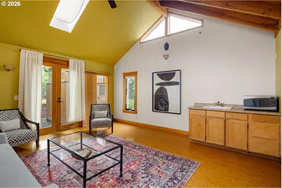 775 W 11th Ave, Eugene, OR 97402 - Photo 33