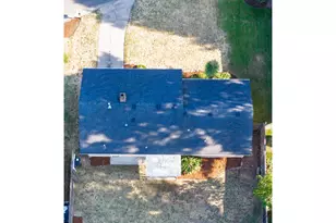 165 E Rosewood Ave, Eugene, OR 97404 - Photo 41