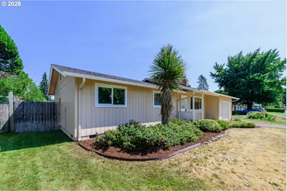 165 E Rosewood Ave, Eugene, OR 97404 - Photo 5