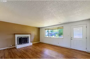 165 E Rosewood Ave, Eugene, OR 97404 - Photo 9