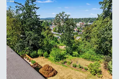 315 Edgewood Dr, Silverton, OR 97381 - Photo 35