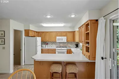 315 Edgewood Dr, Silverton, OR 97381 - Photo 23