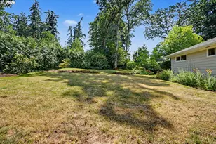 315 Edgewood Dr, Silverton, OR 97381 - Photo 39