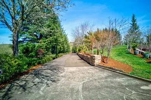 141 Umpqua College Rd, Roseburg, OR 97470 - Photo 35