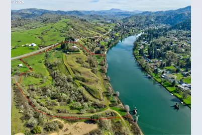 141 Umpqua College Rd, Roseburg, OR 97470 - Photo 45