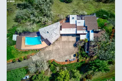 141 Umpqua College Rd, Roseburg, OR 97470 - Photo 33