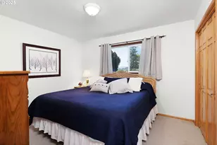 1359 Quail Ln, Roseburg, OR 97471 - Photo 17