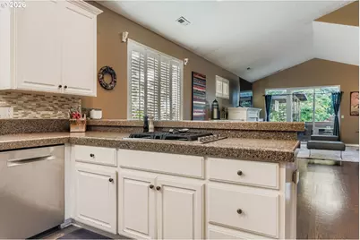 19874 Bennington Ct, West Linn, OR 97068 - Photo 15