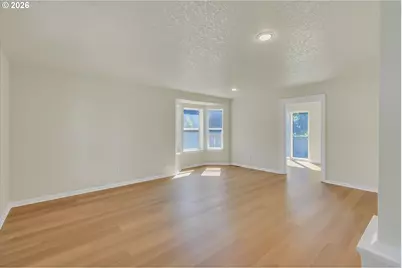 2617 SE Cesar E Chavez Blvd, Portland, OR 97202 - Photo 9
