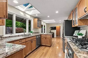5905 SW Glenbrook Rd, Beaverton, OR 97007 - Photo 13