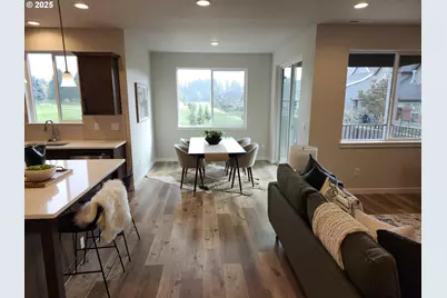 2920 Olympic St #23, Woodburn, OR 97071 - Photo 5