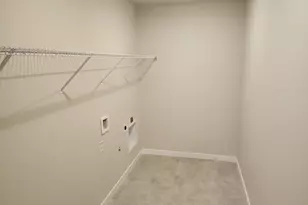 2920 Olympic St, Woodburn, OR 97071 - Photo 13