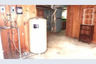 610 Bluff Rd, Klickitat, WA 98628 - Photo 27