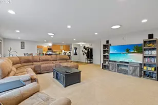 1704 N Meridian St, Newberg, OR 97132 - Photo 9