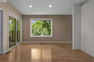 5211 SW 19th Dr, Portland, OR 97239 - Photo 13