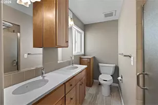 5211 SW 19th Dr, Portland, OR 97239 - Photo 13