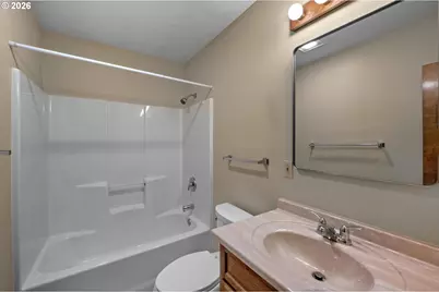 5211 SW 19th Dr, Portland, OR 97239 - Photo 25