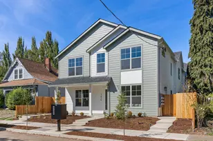 7473 N New York Ave, Portland, OR 97203 - Photo 1