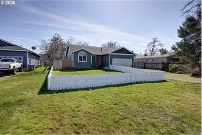 682 NW 9th St, Warrenton, OR 97146 - Photo 39