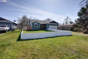 682 NW 9th St, Warrenton, OR 97146 - Photo 39