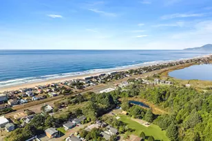 250 N Harbor St, Rockaway Beach, OR 97136 - Photo 29