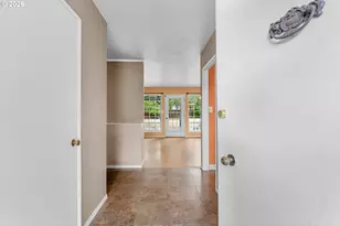 12115 SW Faircrest St, Portland, OR 97225 - Photo 5