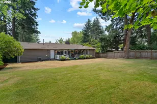 12115 SW Faircrest St, Portland, OR 97225 - Photo 35
