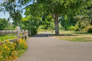 12115 SW Faircrest St, Portland, OR 97225 - Photo 43