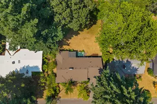 12115 SW Faircrest St, Portland, OR 97225 - Photo 37