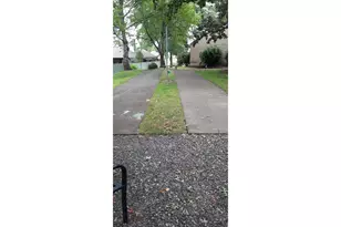 12605 NE Shaver St, Portland, OR 97230 - Photo 41