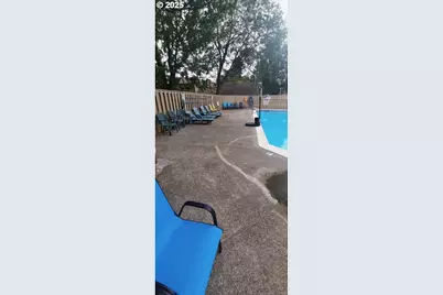 12605 NE Shaver St, Portland, OR 97230 - Photo 35