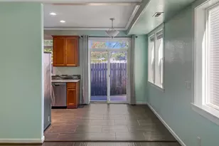 1514 SE 117th Ave, Portland, OR 97216 - Photo 9