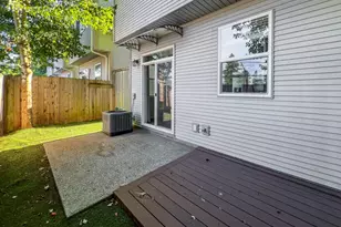 1514 SE 117th Ave, Portland, OR 97216 - Photo 43