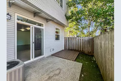 1514 SE 117th Ave, Portland, OR 97216 - Photo 39