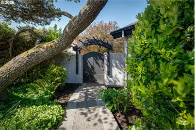 1360 Pacific St, Cannon Beach, OR 97110 - Photo 5