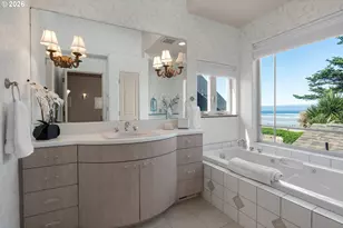 1360 Pacific St, Cannon Beach, OR 97110 - Photo 47