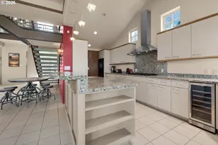 1360 Pacific St, Cannon Beach, OR 97110 - Photo 27